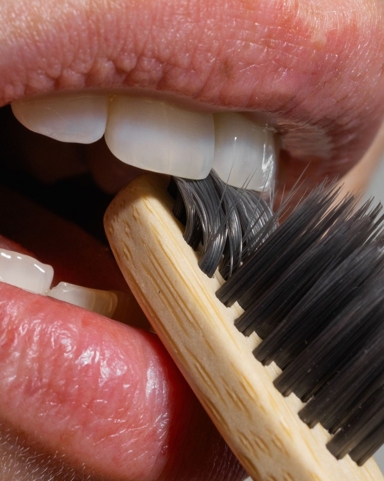 BROSSE À DENTS EN BAMBOU